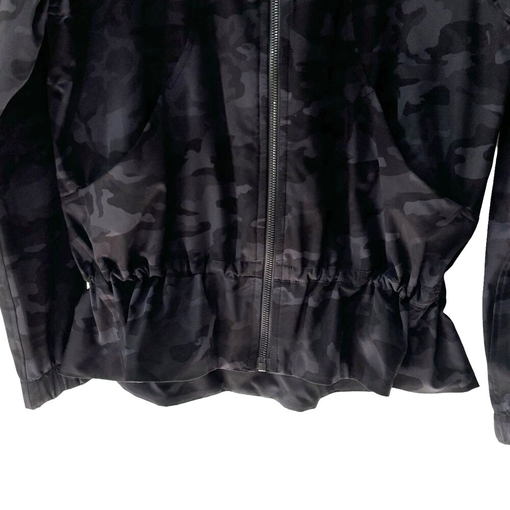 Lululemon Pack It Up Jacket Incognito Camo Multi Grey - Picture 5 of 10